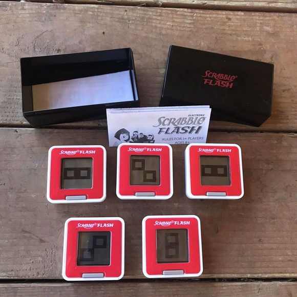 Scrabble Flash Electronic Game by Hasbro - All Tiles Tested & Working See Pics - Picture 1 of 5